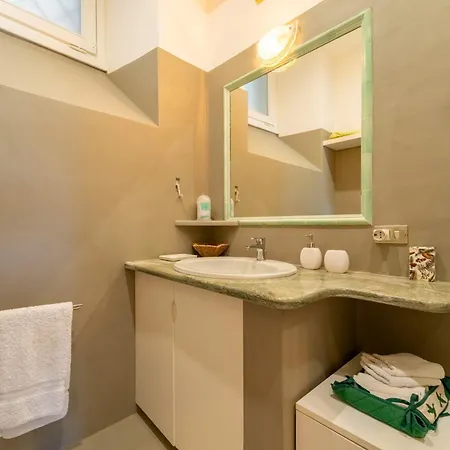 In Da Riva By Wonderful Italy *